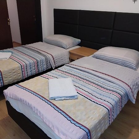 Guesthouse Juka Gospić Zewnętrze zdjęcie