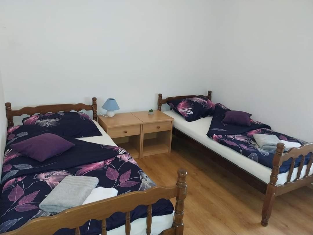 Guesthouse Juka Gospić Zewnętrze zdjęcie