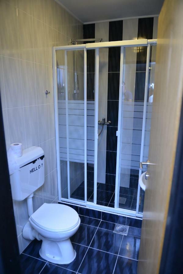 Guesthouse Juka Gospić Zewnętrze zdjęcie